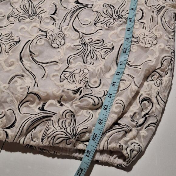 Alice + Olivia Sheer 100% Silk Blouse Women's Small Embroidered Lined Chiffon - Picture 7 of 9